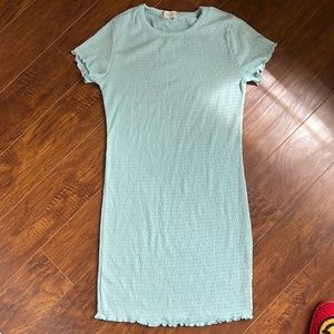 Altar’d state dress never worn brand new